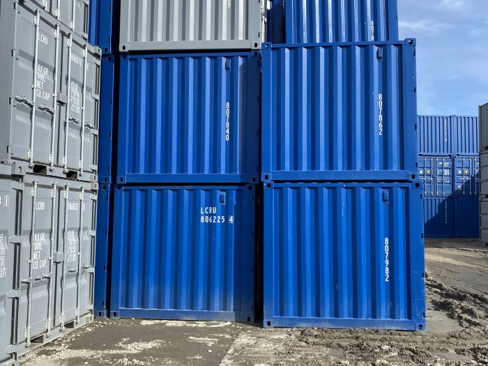 8 fots container från Caru containerhandel