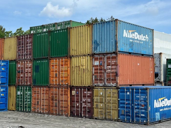 Hyra container eller köpa container hos Caru Containerhandel