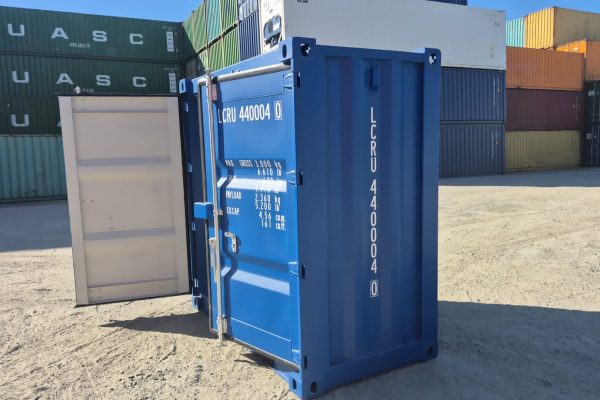 Smidig 4-fots container, en liten container och nyhet hos Caru containerhandel.