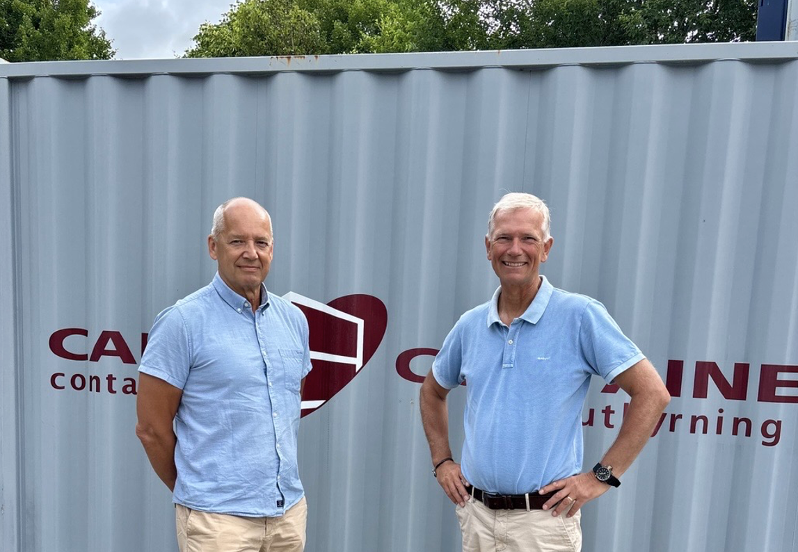 From left: Torbjörn Börling, General Manager of Containerhandel CARU AB, and Fredrik Hermansson, incoming CEO of Containerhandel CARU AB.